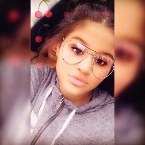 Meet your Posher, Ajayla